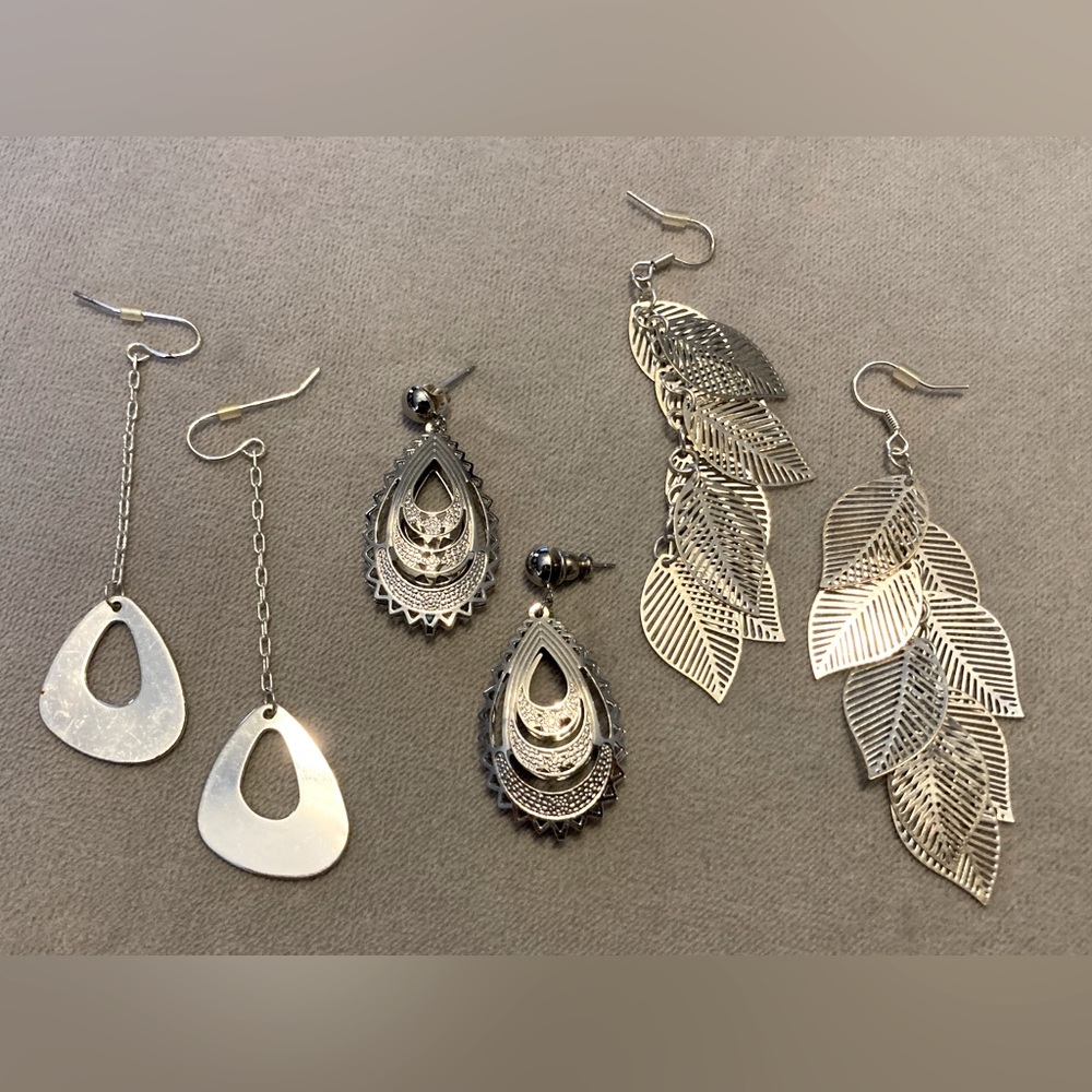 3 pairs of silver earring!!